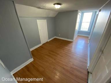 Main picture of 420 Orchard St