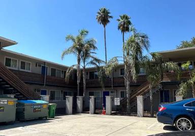 Main picture of 3911 Watt Ave