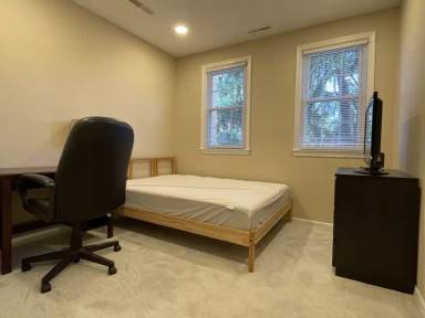 Main picture of 10540 Assembly Dr