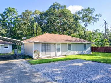 Main picture of 5845 Pine Hill Dr
