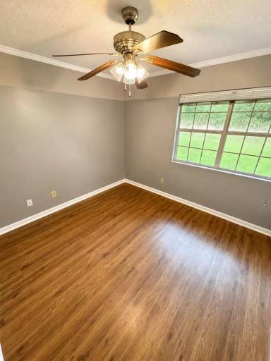 Main picture of 436 E McKinley Ave
