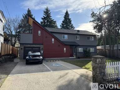 Main picture of 12809 NE 84th St