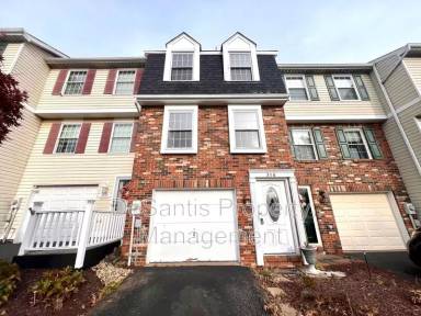 Main picture of 306 Lexington Dr