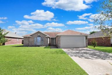 Main picture of 1901 Basalt Dr