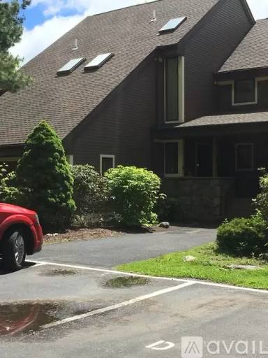 Main picture of 39 Sky View Dr