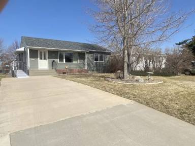 Main picture of 3617 2nd Ave S
