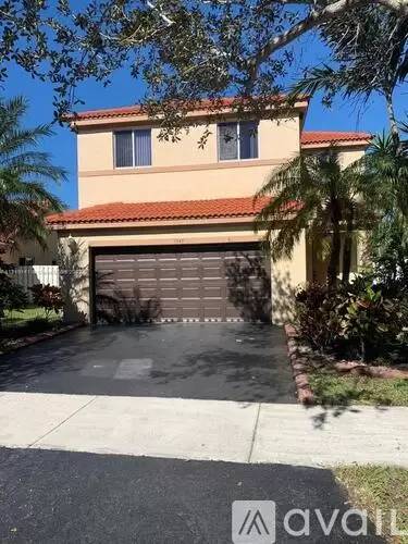 Main picture of 1543 Estancia Cir