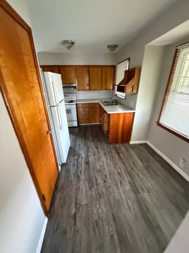 Main picture of 3474 Maher St