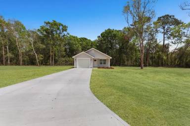Main picture of 151 Arabian Ln