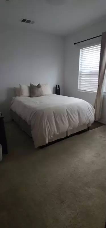 Main picture of 5691 Stinson Way