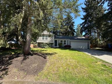 Main picture of 15613 97th Avenue Ct E