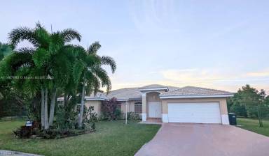 Main picture of 27780 SW 154th Ave