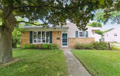 Main picture of 4900 Woodlyn Dr