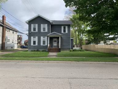 Main picture of 334 W Wesley St