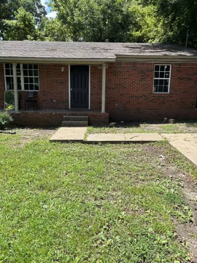 Main picture of 311 Bledsoe Ave