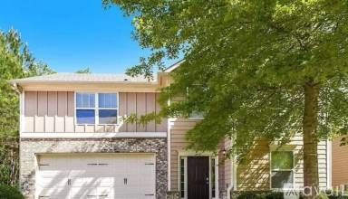 Main picture of 195 Mount Moriah Rd