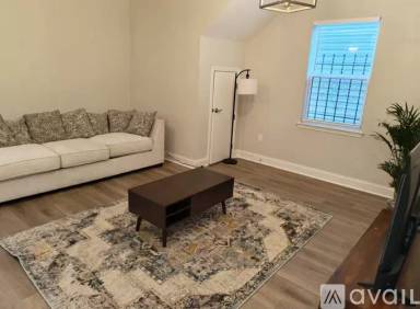 Main picture of 2134 Saint Andrew St