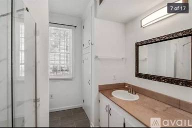 Main picture of 2118 Prytania St