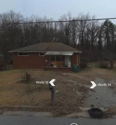 Main picture of 1604 Worth St