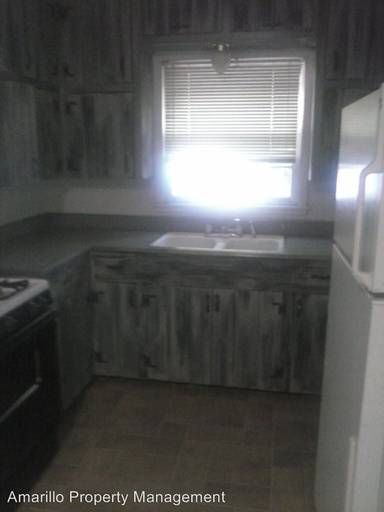 Main picture of 1704 S Jackson St