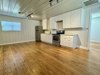 Main picture of 2107 14th St