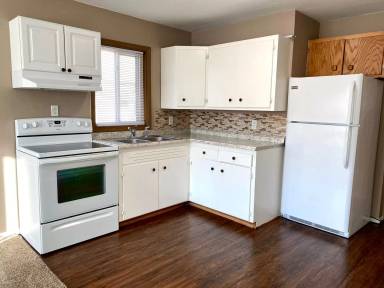 Main picture of 1427 6th Ave S