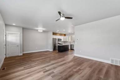 Main picture of 534 Colorado Ave