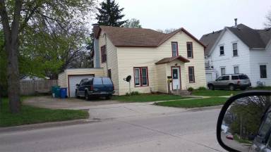 Main picture of 307 E Rose St