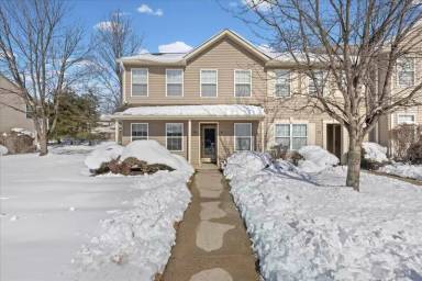 Main picture of 29 Foxglove Dr
