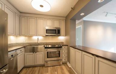 Main picture of Plaza 440 Condos
