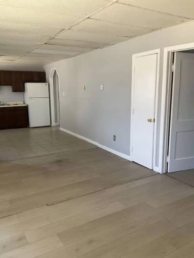 Main picture of 591 W Broadway