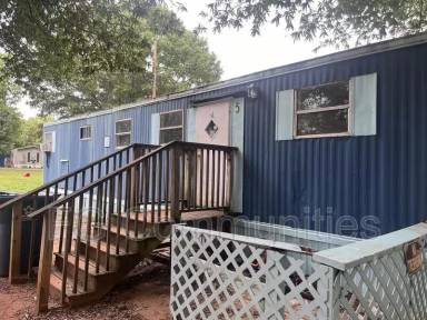 Main picture of 9000 Faires Rd