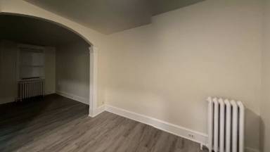 Main picture of 7008 Clinton Rd