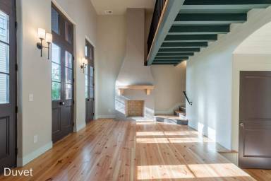 Main picture of 14 Catfiddle St