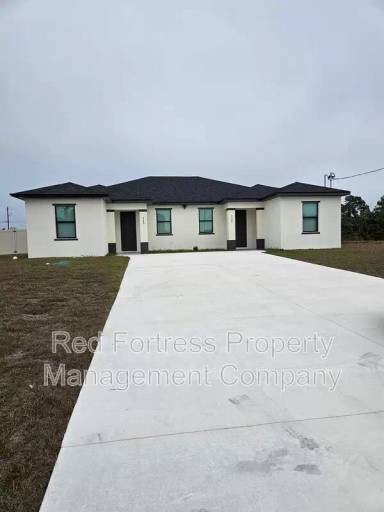 Main picture of 5148 Centennial Blvd