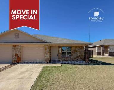 Main picture of 1538 Brady Way