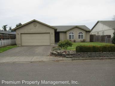 Main picture of 4629 Red Cherry Ct SE