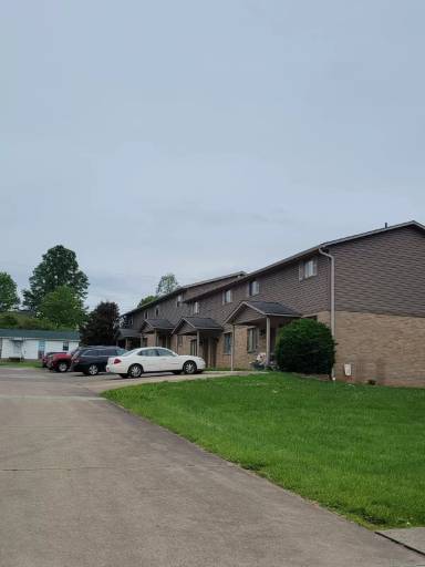 Main picture of 1600 Knotts Ave
