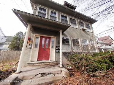 Main picture of 1518 Vine St