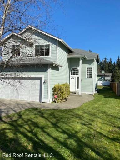 Main picture of 421 161st St S