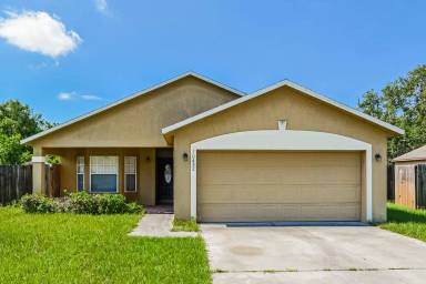 Main picture of 10452 Coconut Grove Ln
