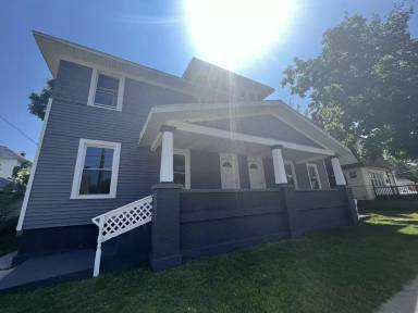 Main picture of 742 Neland Ave SE