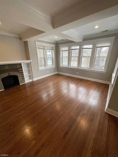 Main picture of 3753 W Wilson Ave