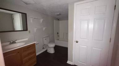 Main picture of 3209 Glasgow Rd