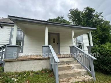 Main picture of 185 S Rocksprings St