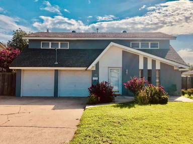 Main picture of 1300 Winnipeg Dr