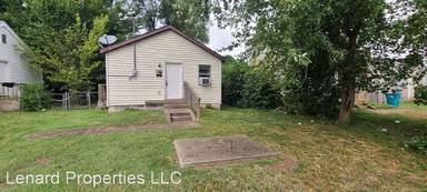 Main picture of 1701 E Chestnut St