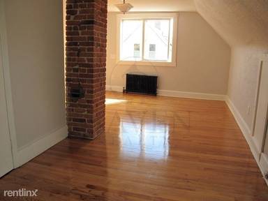 Main picture of 23 Ellington Rd