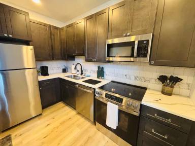 Main picture of 505 Sparella St