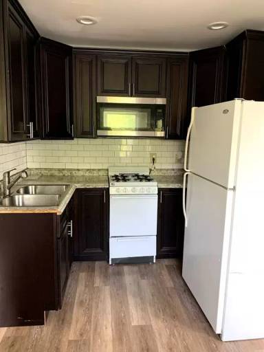 Main picture of 25 Fuller St